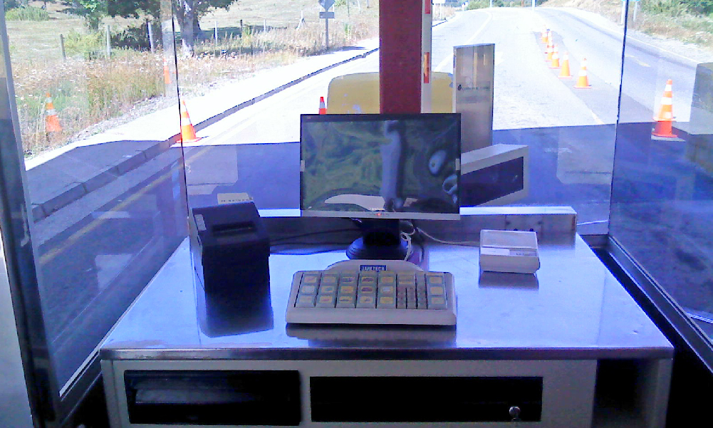 Mesa de trabajo 44 copia 15electricos